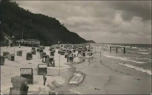 Ückeritz (Usedom) Am Weststrand, Fahne mit Hackenkreuz 1940 Privatfoto